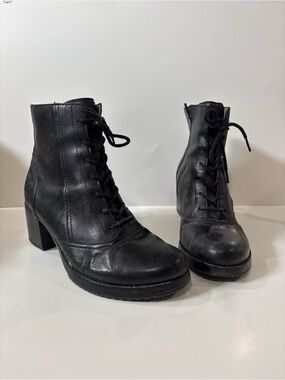 Dansko Black Lace-Up Heeled Ankle Boots